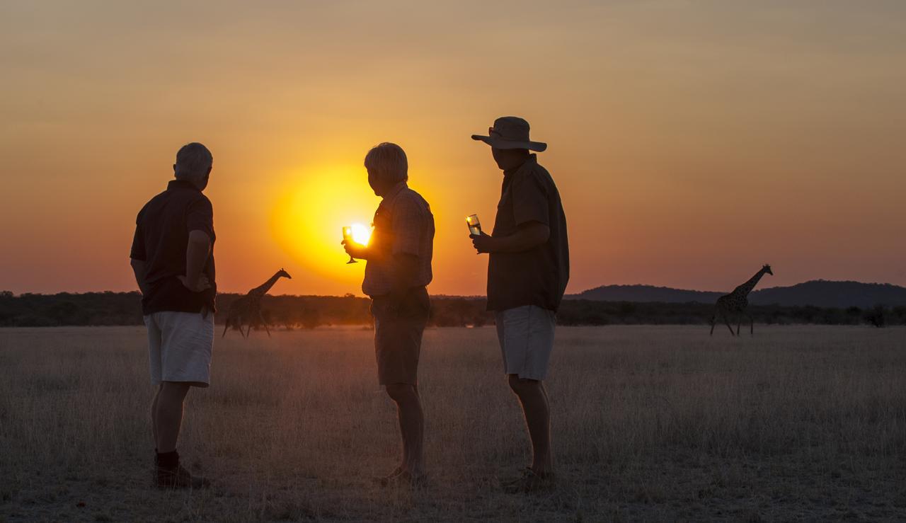 Ongava Tented Camp โอเคาเควโย ภายนอก รูปภาพ